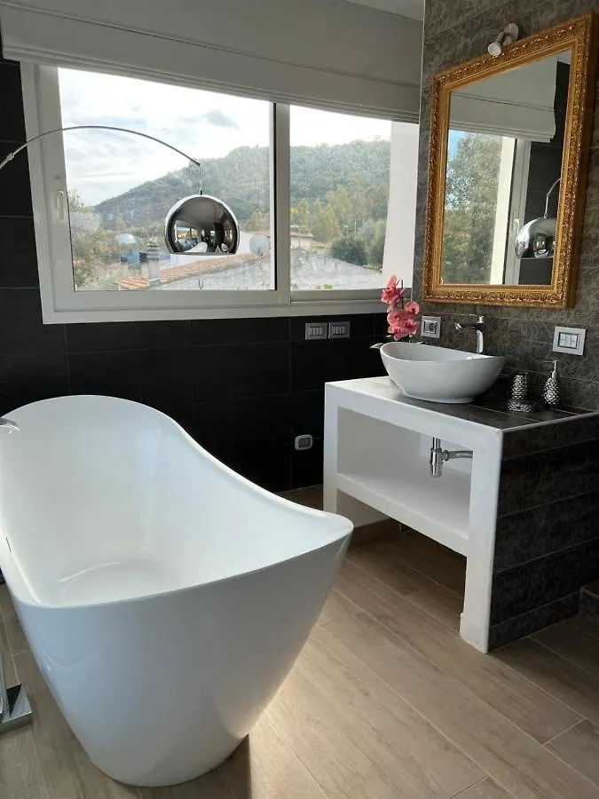 Maison27 Budoni 0*,  Italia