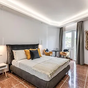 3storie.it-romehotels.com/